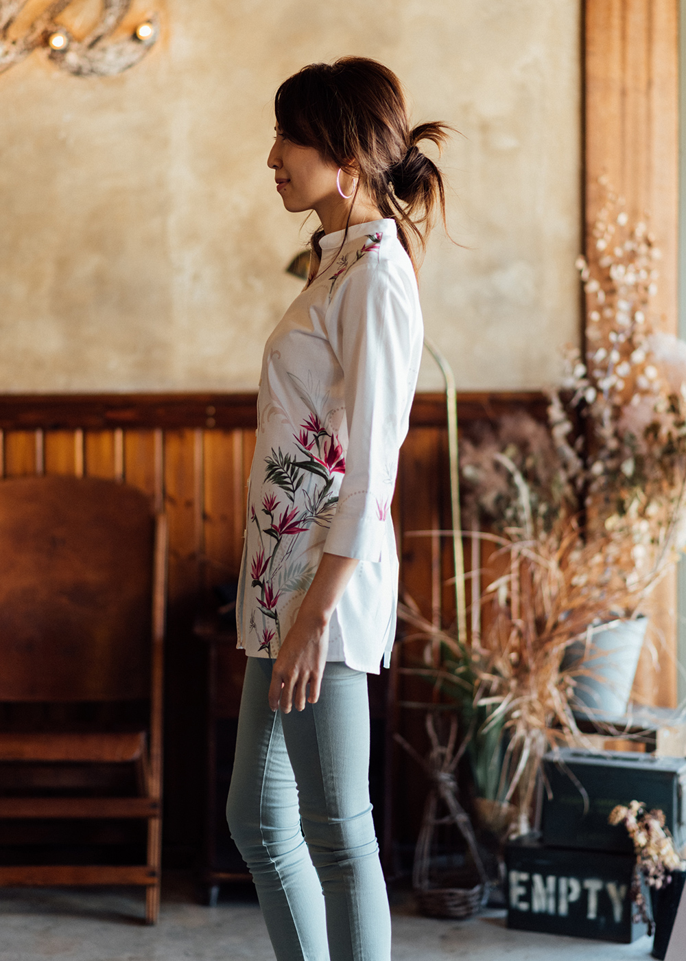 かりゆしウェア（沖縄版アロハシャツ） MAJUN - クレイフラワー（チュニック）