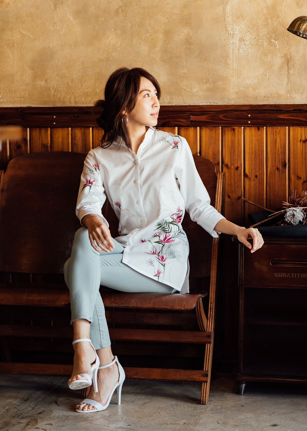 かりゆしウェア（沖縄版アロハシャツ） MAJUN - クレイフラワー（チュニック）