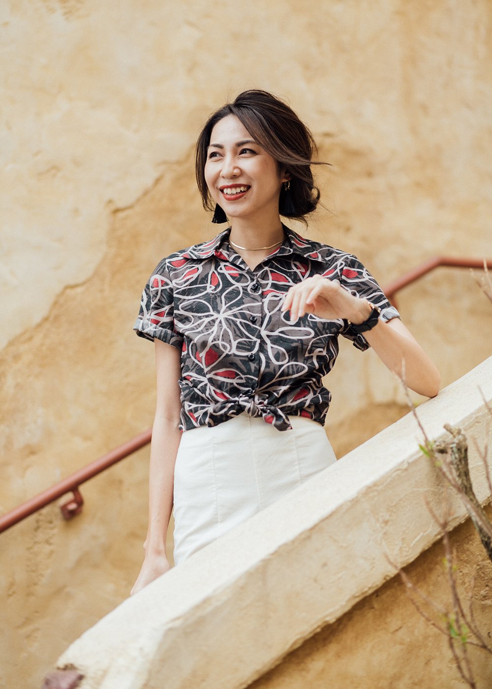 かりゆしウェア（沖縄版アロハシャツ） MAJUN - シェフレラライン