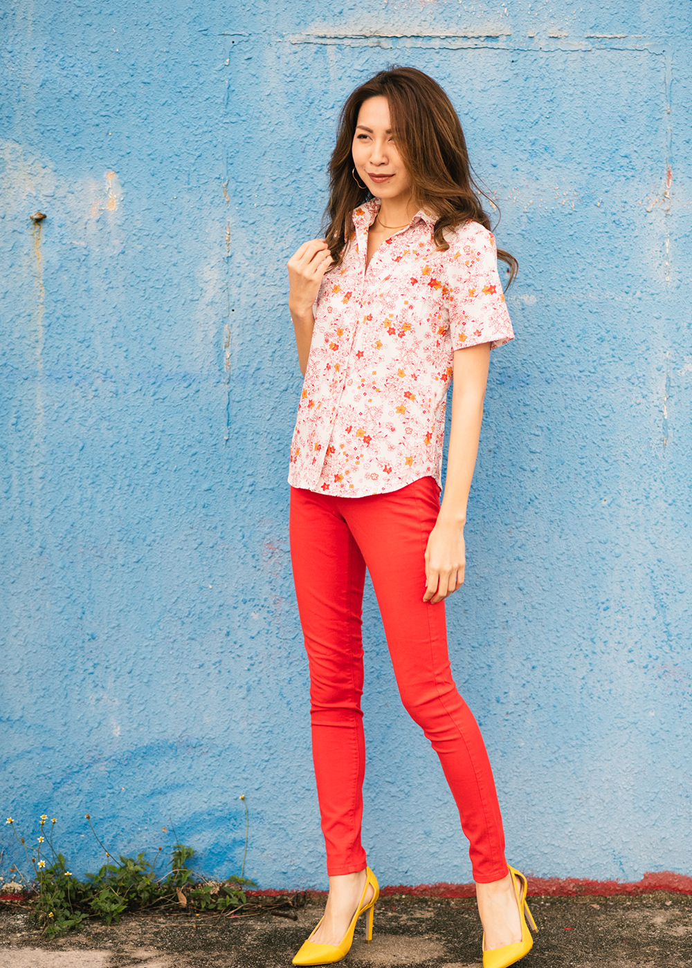 かりゆしウェア（沖縄版アロハシャツ） MAJUN - ミニラインフラワー