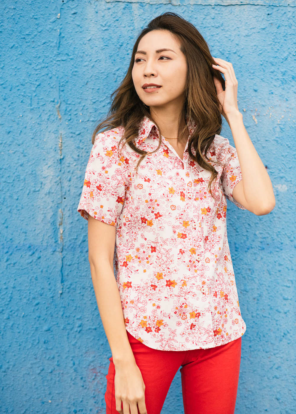 かりゆしウェア（沖縄版アロハシャツ） MAJUN - ミニラインフラワー