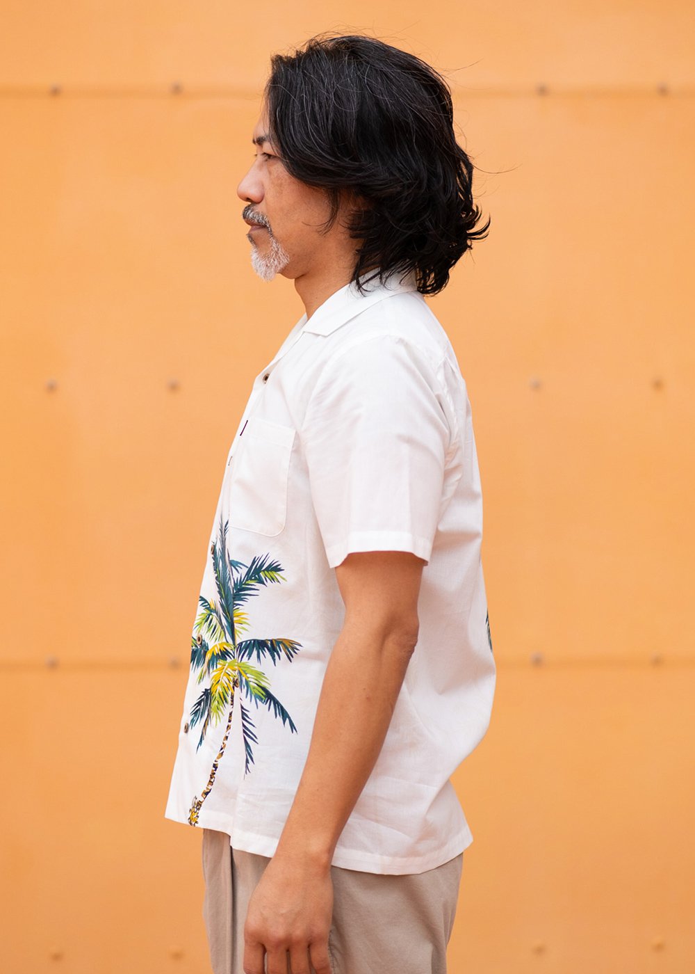 かりゆしウェア（沖縄版アロハシャツ） MAJUN - インパクトパーム