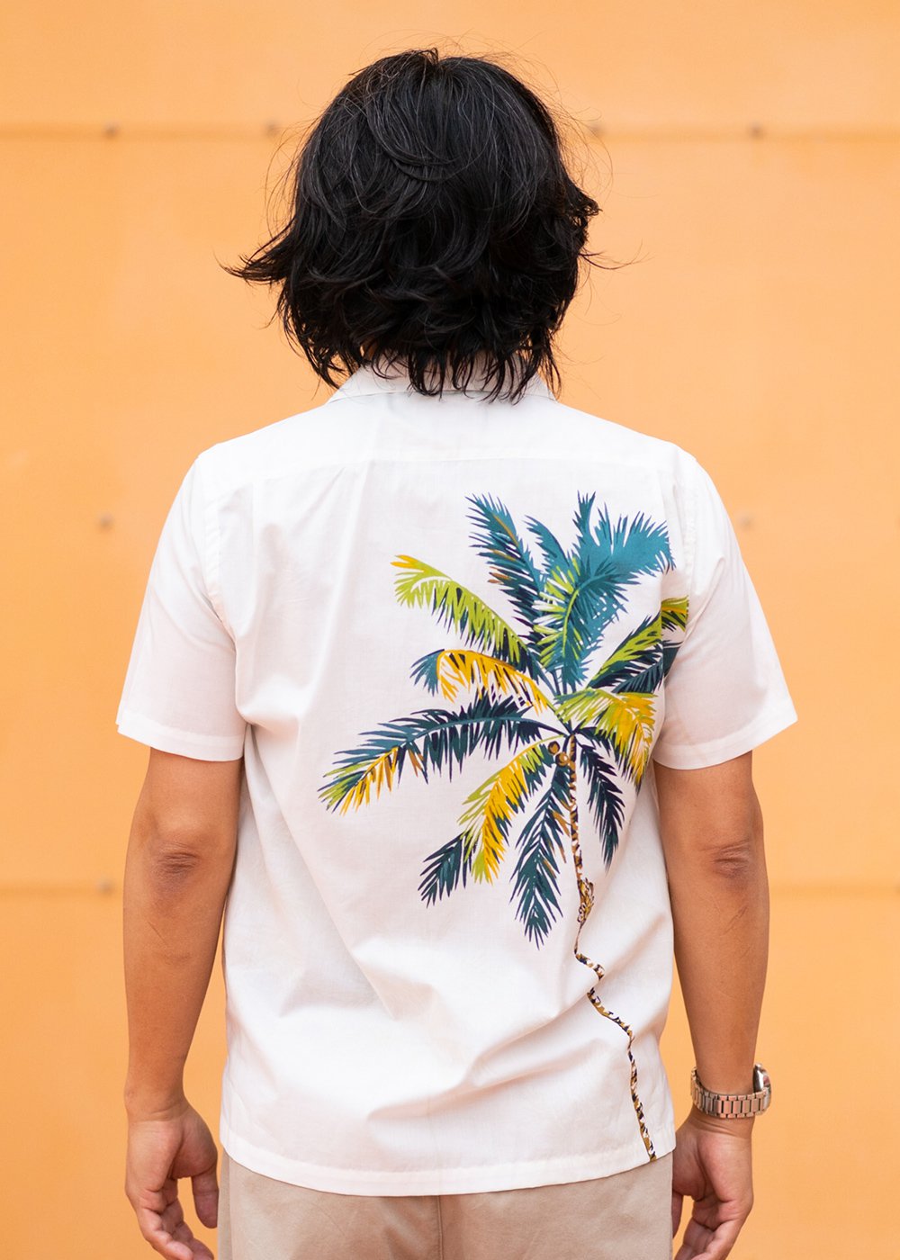 かりゆしウェア（沖縄版アロハシャツ） MAJUN - インパクトパーム