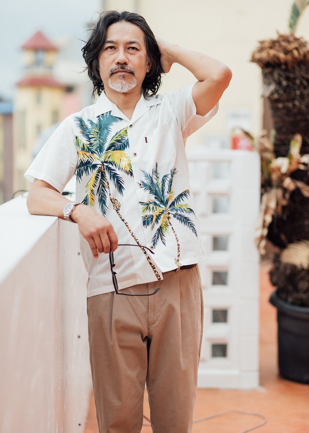 かりゆしウェア（沖縄版アロハシャツ） MAJUN - インパクトパーム