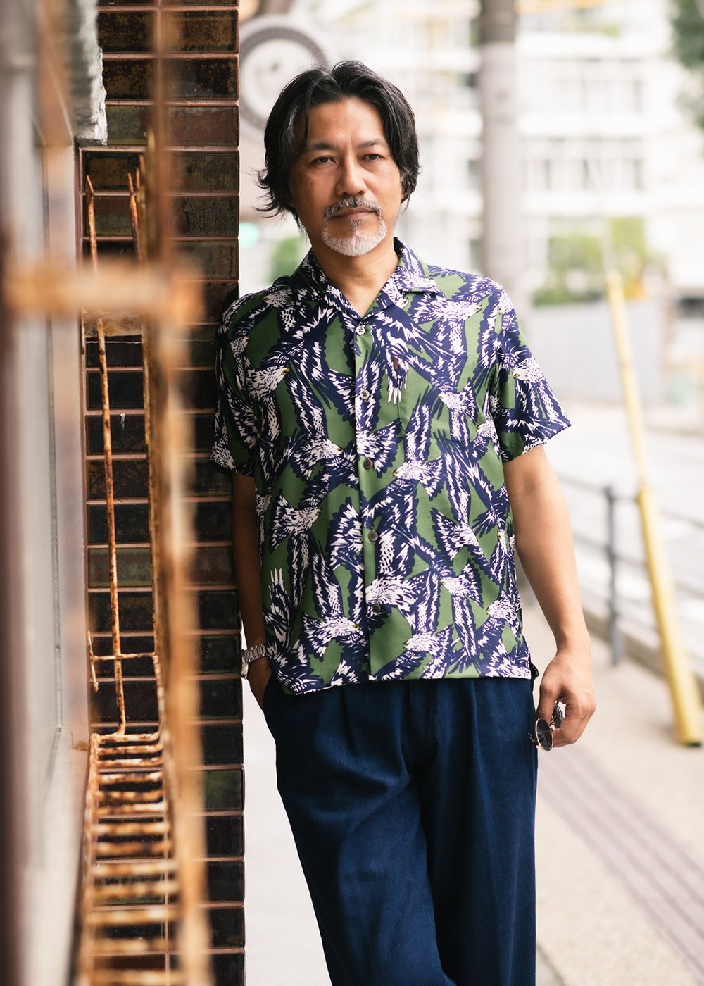 かりゆしウェア（沖縄版アロハシャツ） MAJUN - カンムリワシ