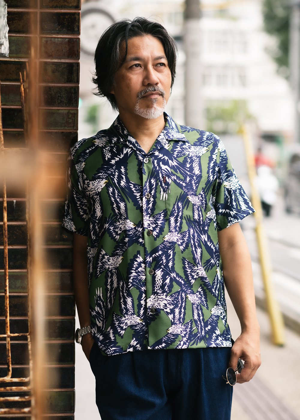 かりゆしウェア（沖縄版アロハシャツ） MAJUN - カンムリワシ