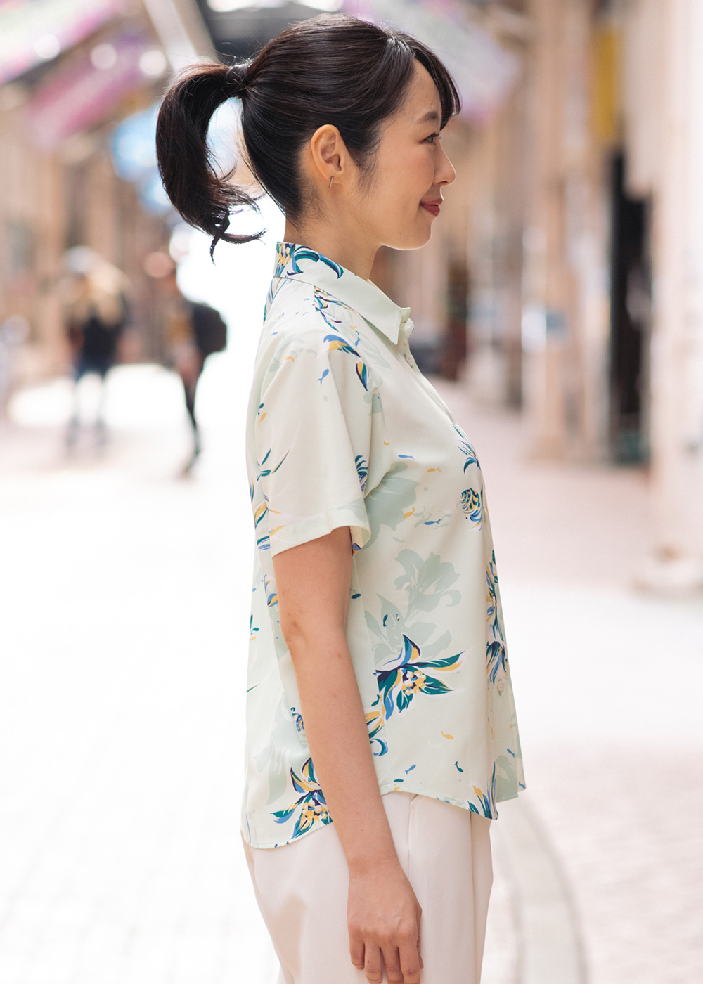 かりゆしウェア（沖縄版アロハシャツ） MAJUN - ノーチラスグラス