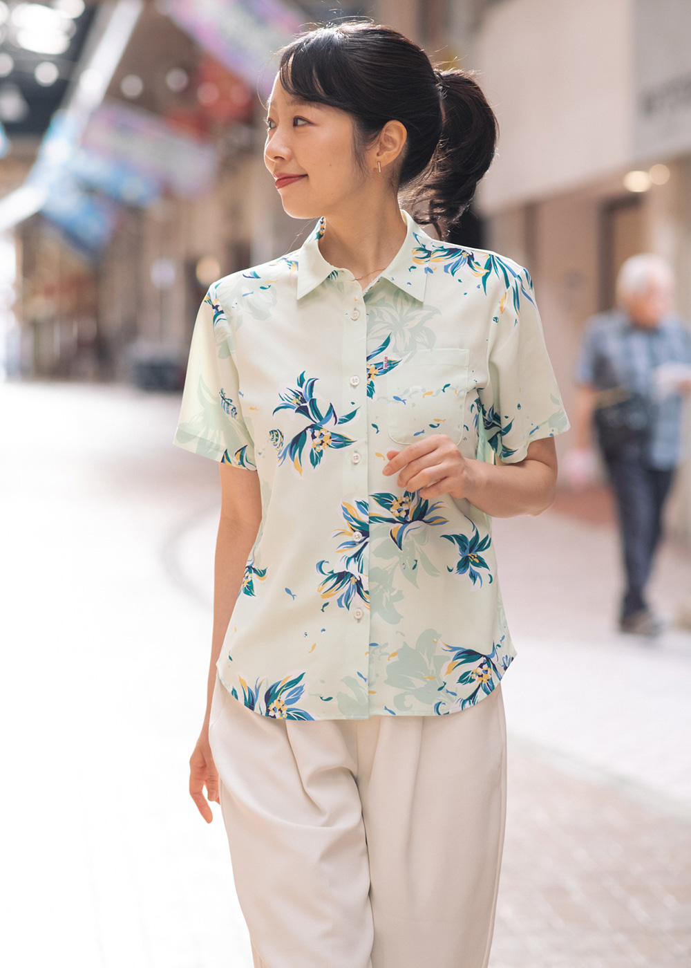 かりゆしウェア（沖縄版アロハシャツ） MAJUN - ノーチラスグラス