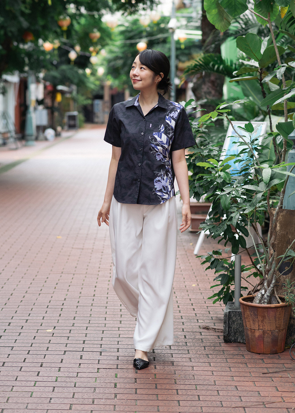 かりゆしウェア（沖縄版アロハシャツ） MAJUN - クロトンコイル