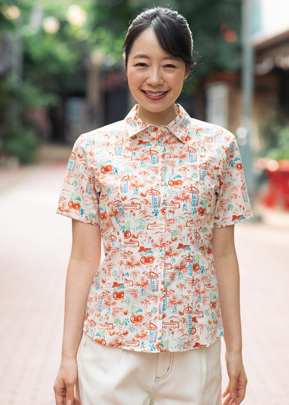 かりゆしウェア（沖縄版アロハシャツ） MAJUN - サマーシティ