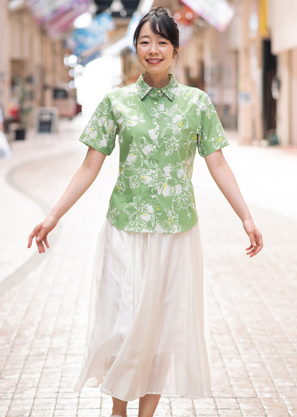 かりゆしウェア（沖縄版アロハシャツ） MAJUN - アコークロー