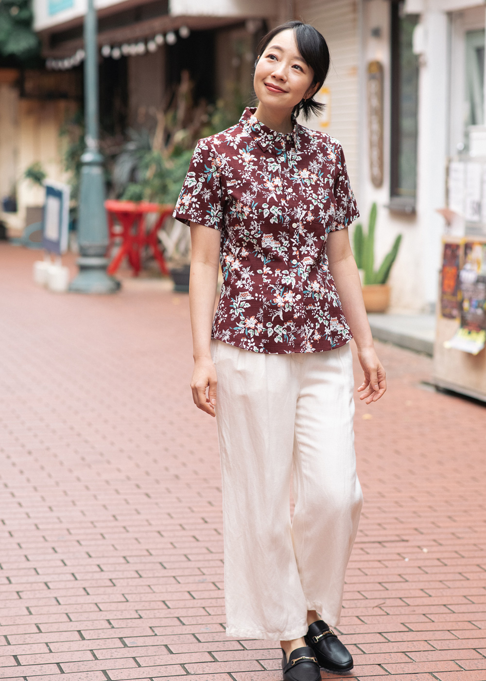 かりゆしウェア（沖縄版アロハシャツ） MAJUN - 首里城