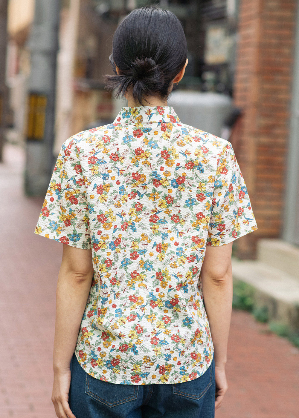 かりゆしウェア（沖縄版アロハシャツ） MAJUN - トロピカルブルーム