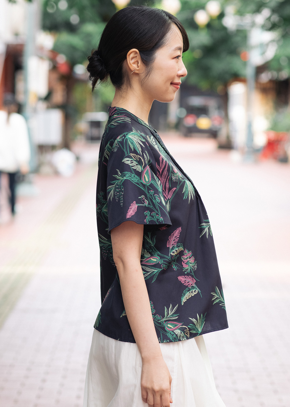 かりゆしウェア（沖縄版アロハシャツ） MAJUN - ルシェリアヴェール