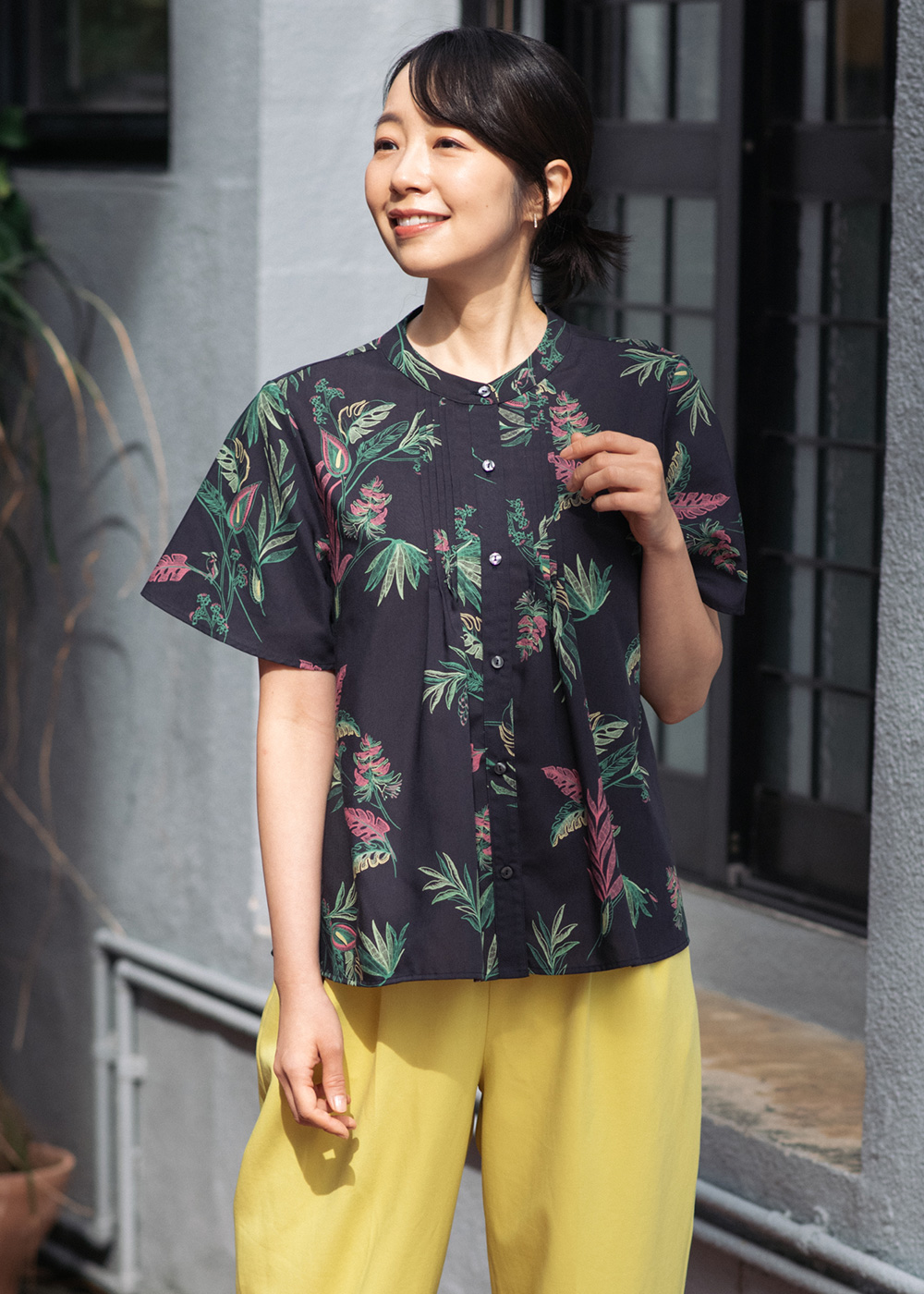 かりゆしウェア（沖縄版アロハシャツ） MAJUN - ルシェリアヴェール