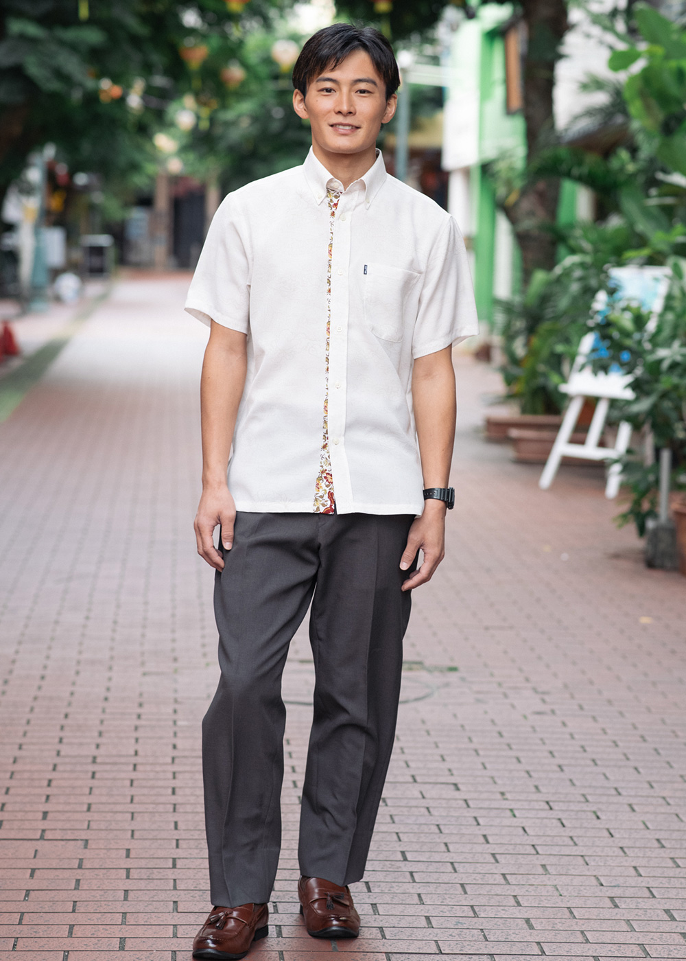 かりゆしウェア（沖縄版アロハシャツ） MAJUN - 首里城全景図