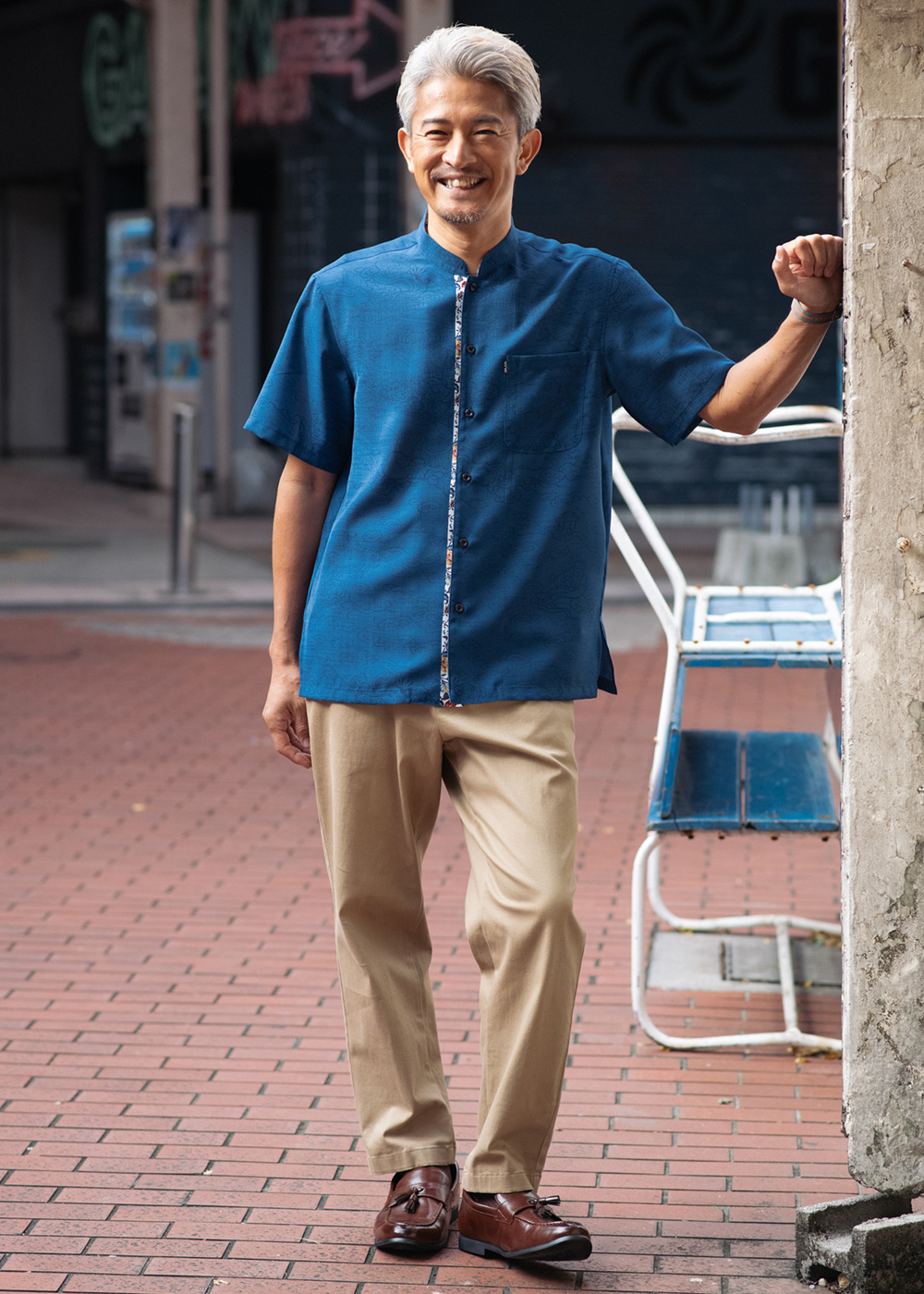 かりゆしウェア（沖縄版アロハシャツ） MAJUN - 首里城全景図(マオカラー）