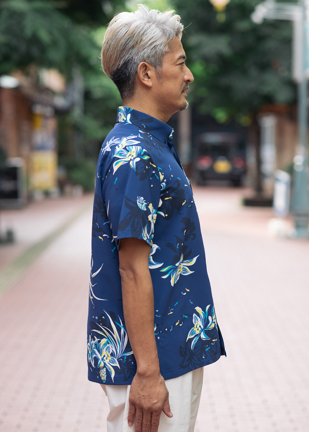 かりゆしウェア（沖縄版アロハシャツ） MAJUN - ノーチラスグラス