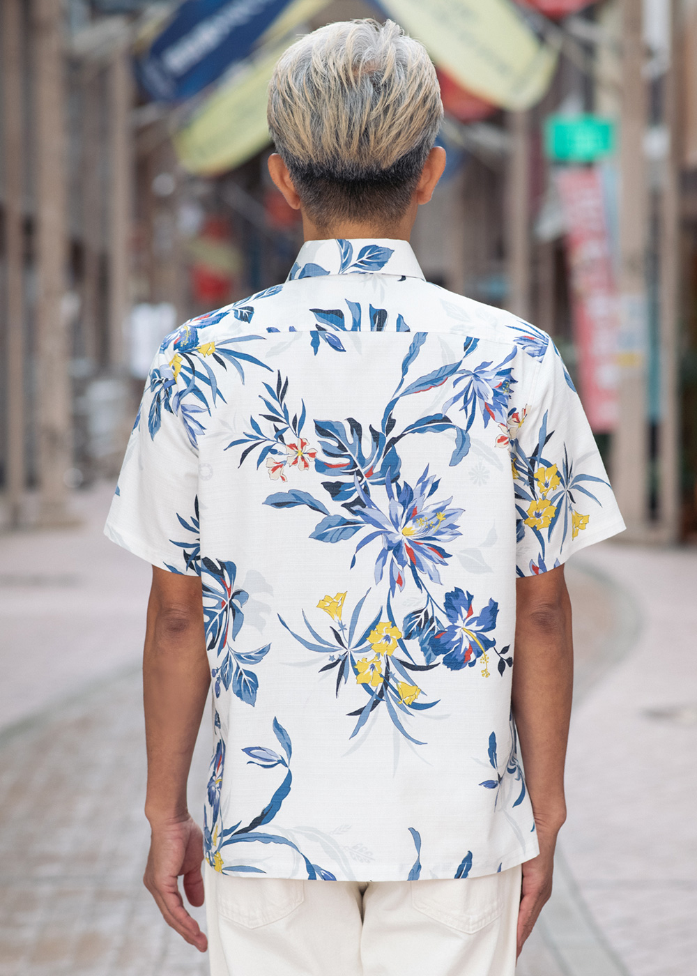 かりゆしウェア（沖縄版アロハシャツ） MAJUN - 祝福の庭