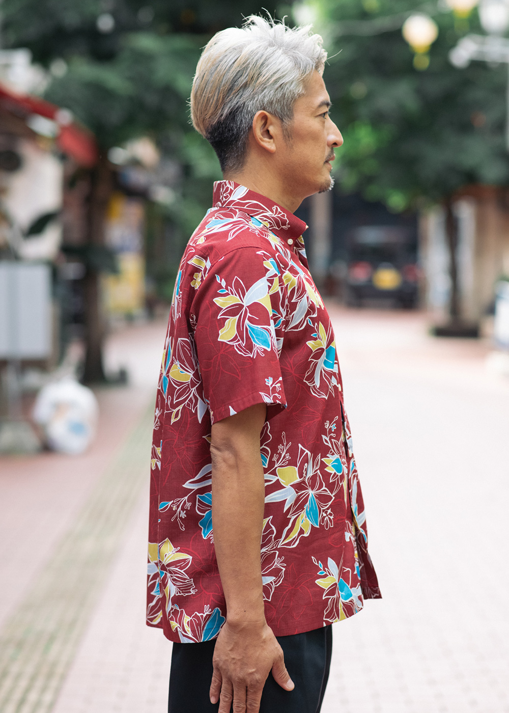 かりゆしウェア（沖縄版アロハシャツ） MAJUN - ファジーピーチ