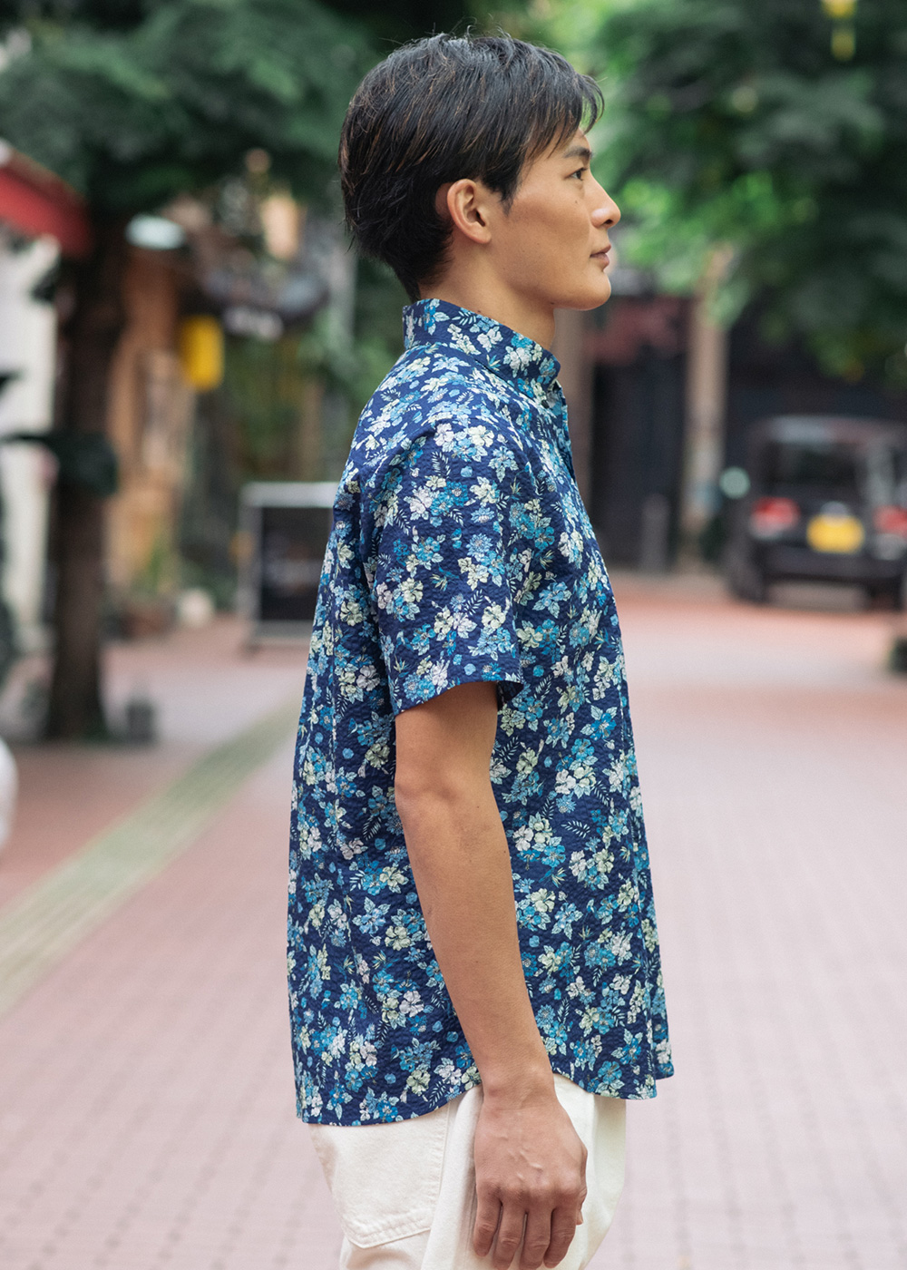 かりゆしウェア（沖縄版アロハシャツ） MAJUN - トロピカルブルーム