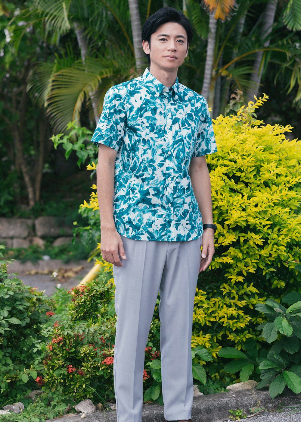 僕らの別荘　沖縄　アロハシャツ　Mサイズ 僕らの別荘 ALOHA SHIRT -OKINAWA RAIL- – FANY Mall