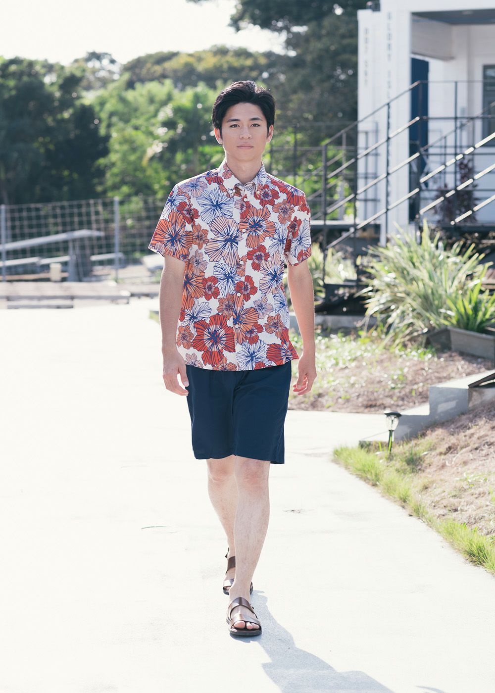 完売品）伊勢海老　総柄　ジャケット　サイズM ◆ アロハ　かりゆしエビ SUN SURF サンサーフ SPECIAL EDITION “SYMBOL OF GOOD LUCK” 半袖