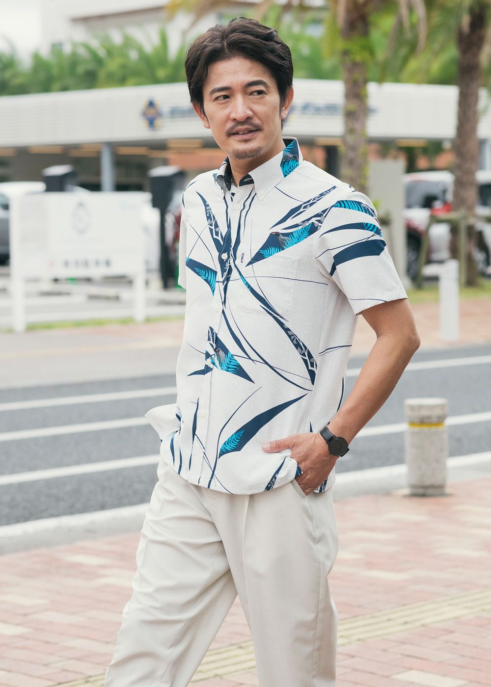 新品 未使用 マジュン ヤンバルクールイーナ かりゆしウェア アロハ スリム ヤンバルクールイーナ | かりゆしウェア（沖縄版アロハシャツ