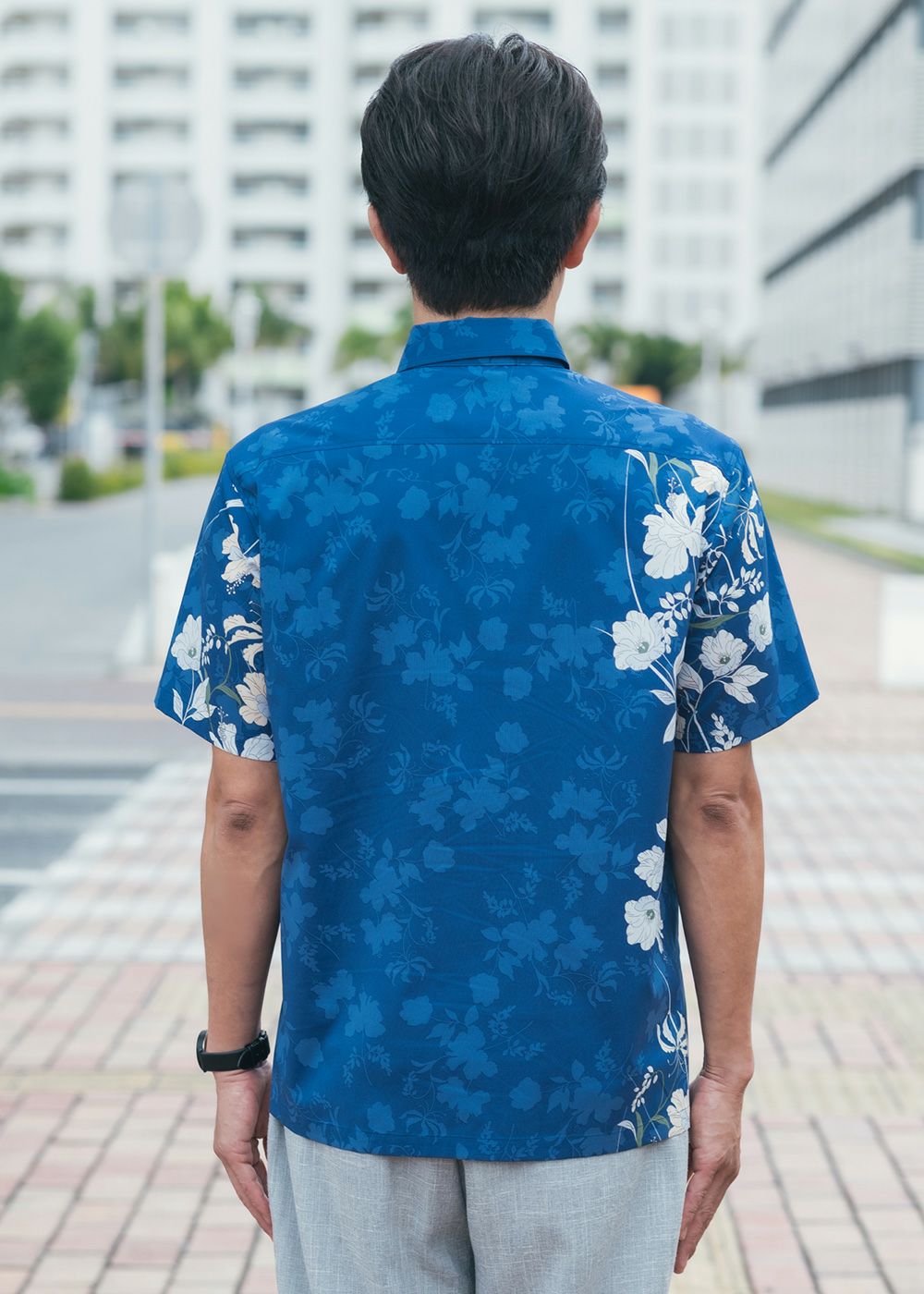 ニューワールド | かりゆしウェア（沖縄版アロハシャツ）専門店